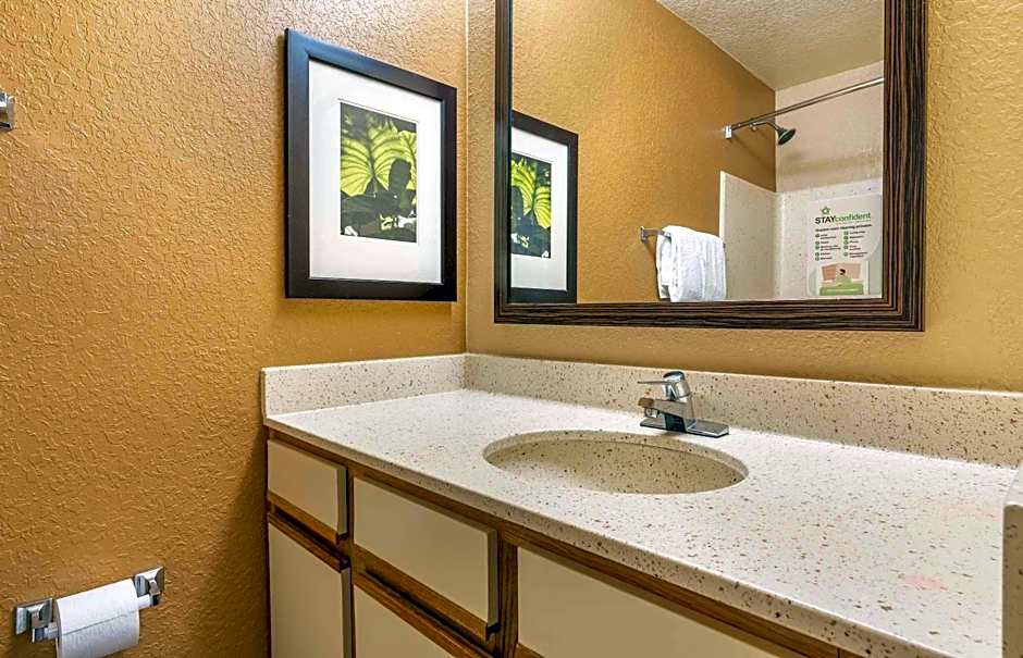 Extended Stay America Select Suites - Providence - Airport