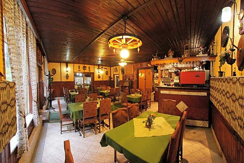 Complex Turistic Caprioara