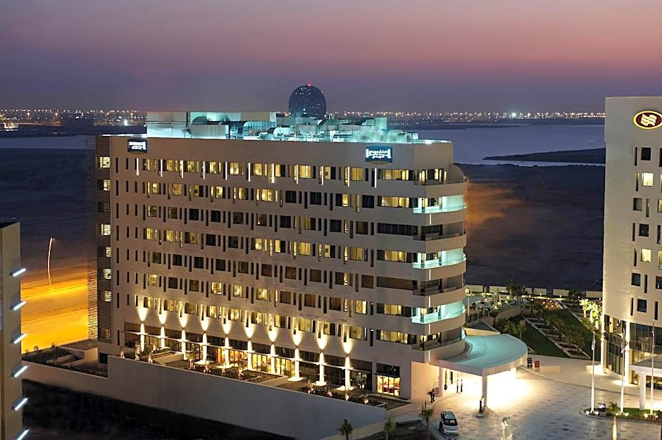 Staybridge Suites Yas Island Abu Dhabi By IHG