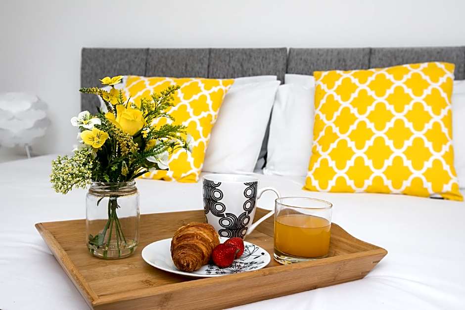 KVM - City Apartments - Contractors - Town Centre by KVM Stays