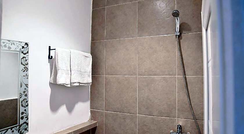 Tuju Abuserin Syariah