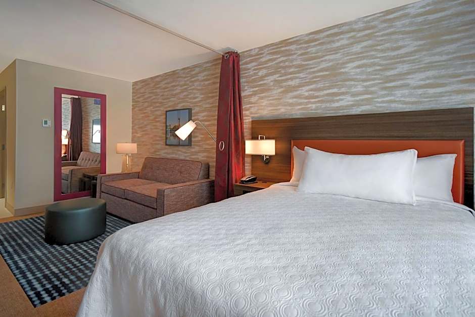 Home2 Suites by Hilton Wichita Downtown Delano