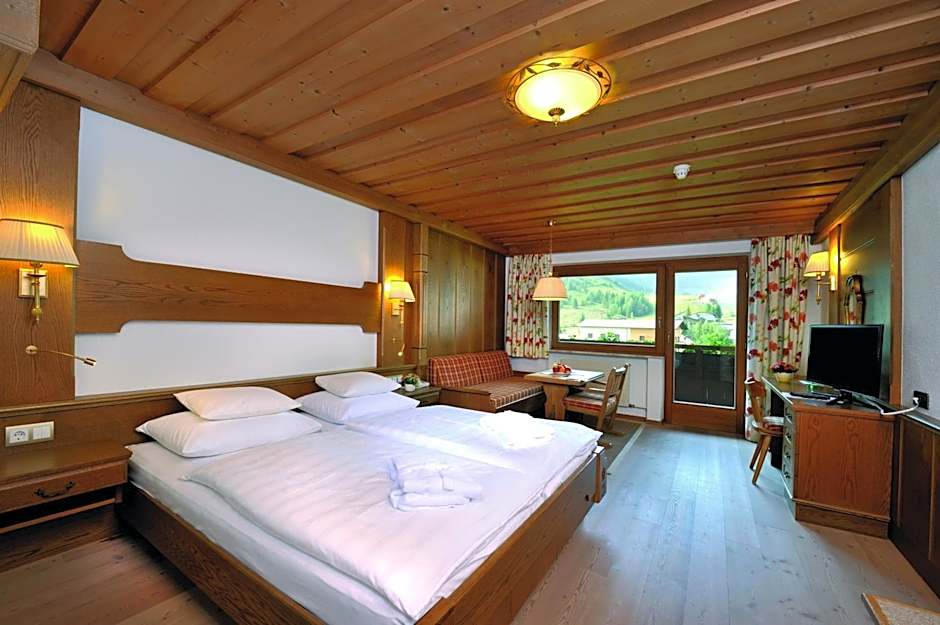 Alpenhotel Tirol