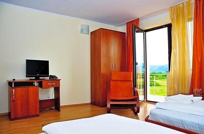 JRB Hotel