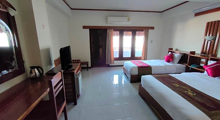 Riverfront Hotel Mukdahan