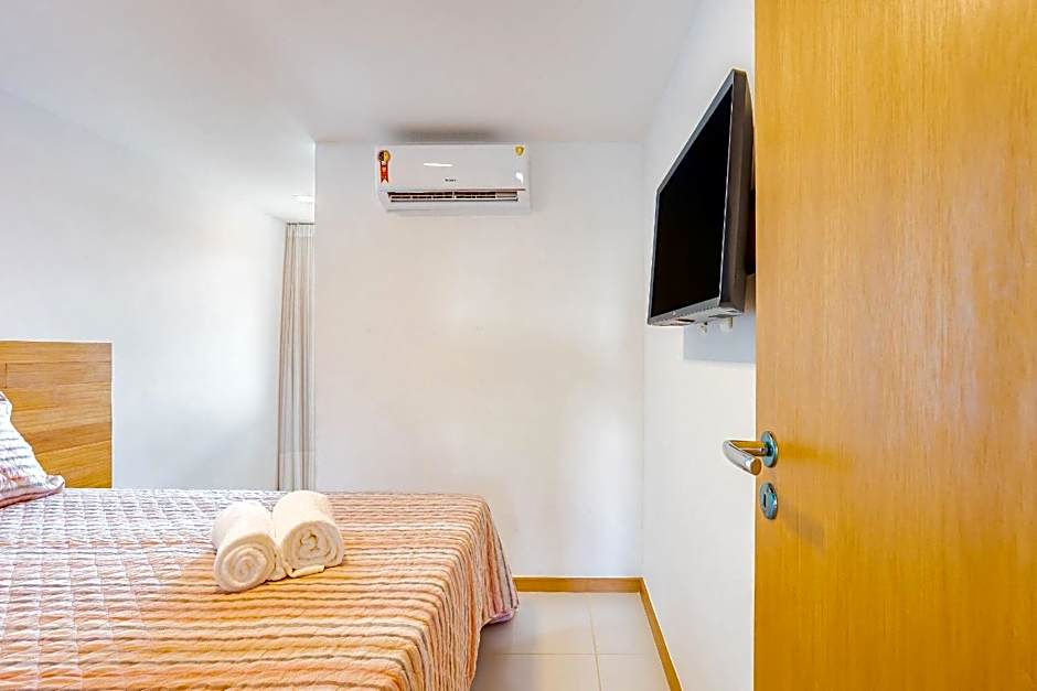 IT84 Wonderful 4-Suite Apartment, Right on the Beach - Itacimirim