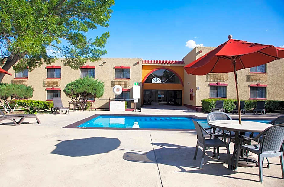 Casa Grande Chihuahua Hotel