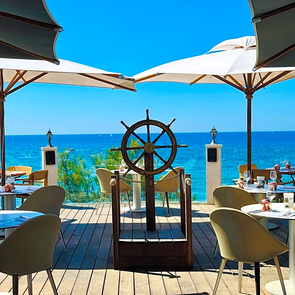 Grand Hotel Des Sablettes Plage, Curio Collection By Hilton