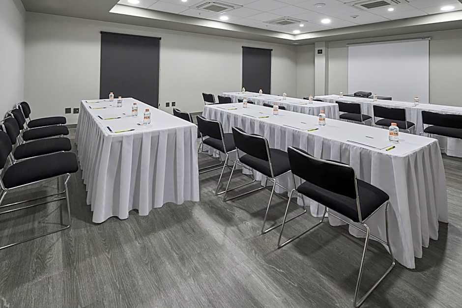 City Express by Marriott Ciudad de México Tlalnepantla