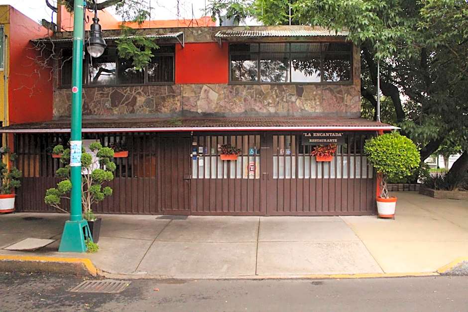 Hostal La Encantada