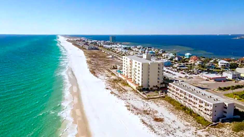 Pensacola, Oceanfront Paradise With Private Beach