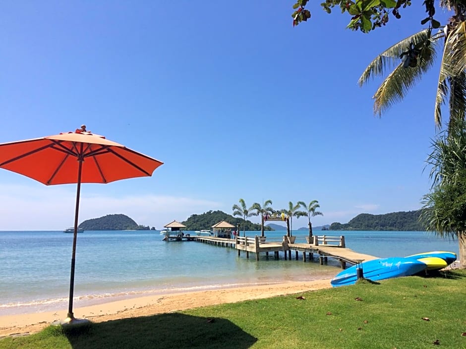 Maka Thanee Resort