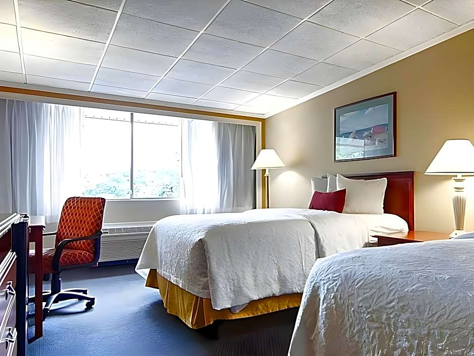 SureStay Plus Hotel by Best Western Lehigh Valley
