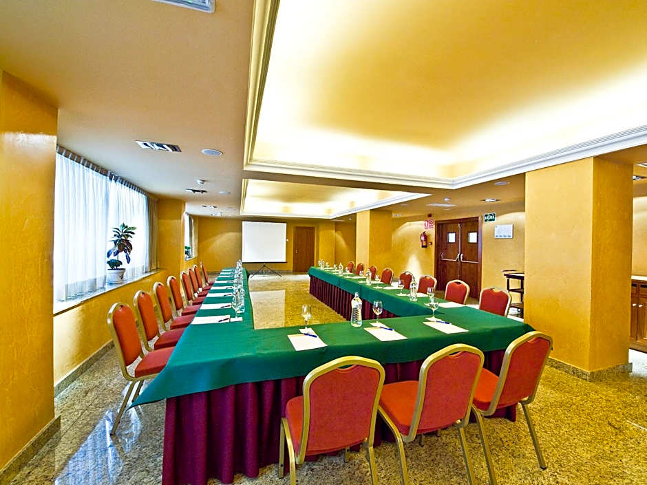 Senator Granada Spa Hotel