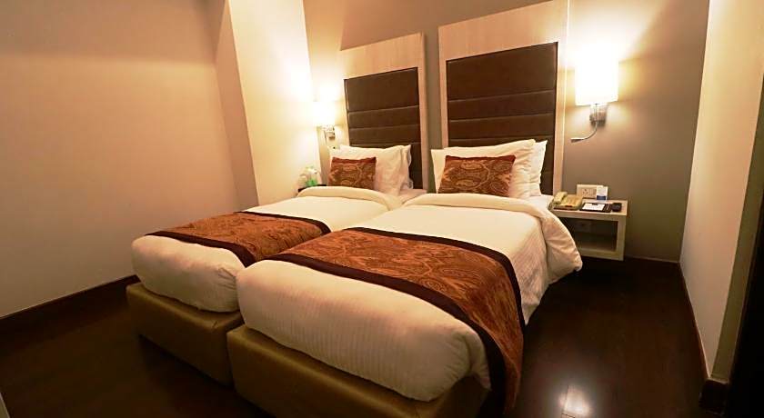 Mahagun Sarovar Portico Suites Ghaziabad