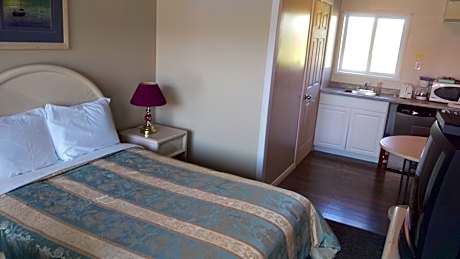 Double Room with Kitchenette