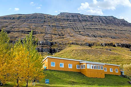 Hafaldan HI Hostel - Harbour Building