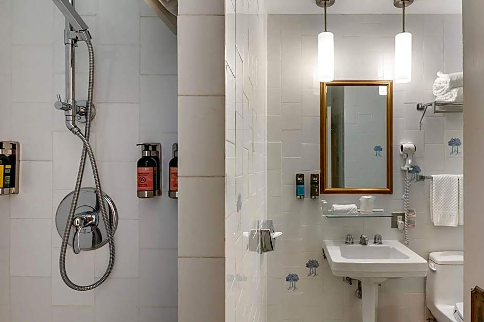 The Fort Garry Hotel, Spa and Conference Centre, an Ascend Collection Hotel