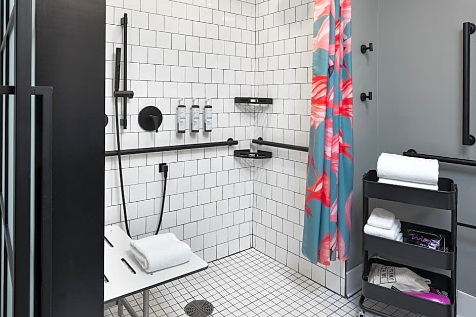 Moxy Madison Downtown