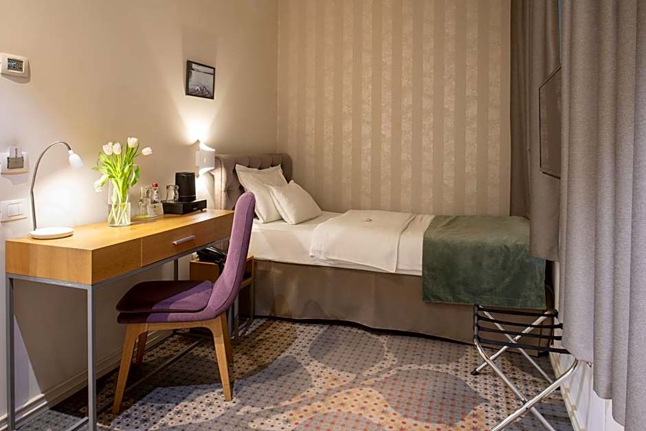 Jump INN Hotel Belgrade