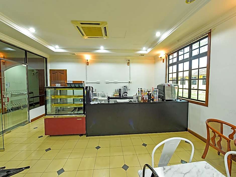 Capital O 90434 Marmoris House