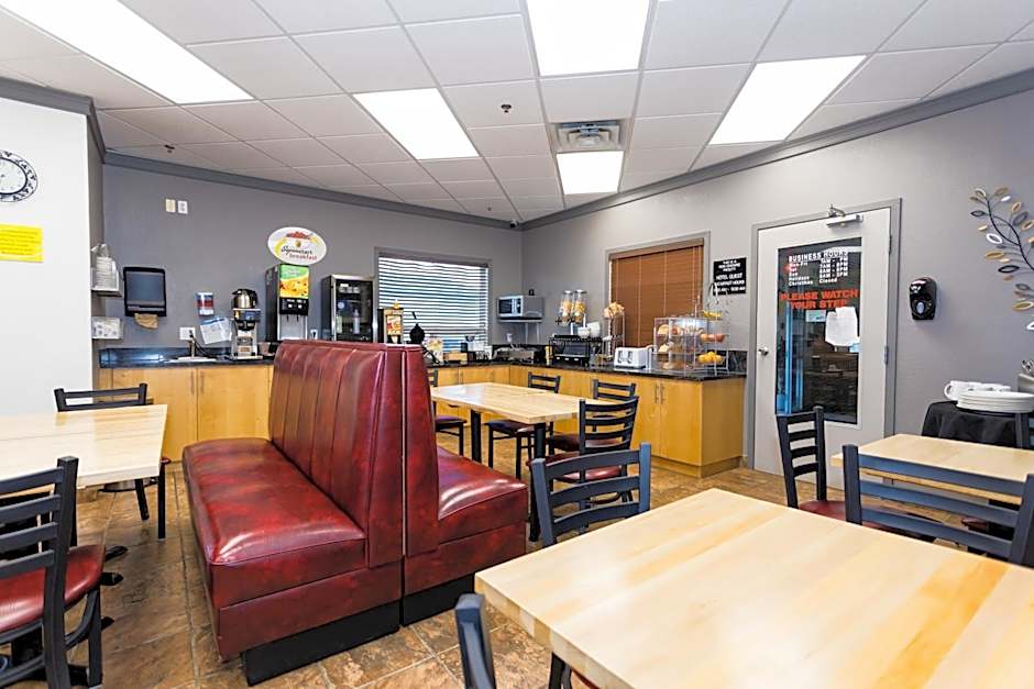 Super 8 by Wyndham Drayton Valley