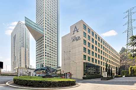 LIVE AQUA URBAN RESORT MEXICO