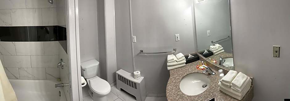 Super 8 by Wyndham Pembroke