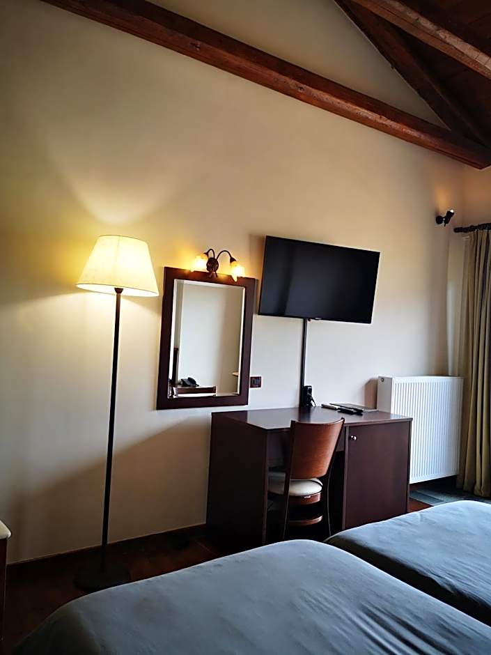 Olvios Hotel