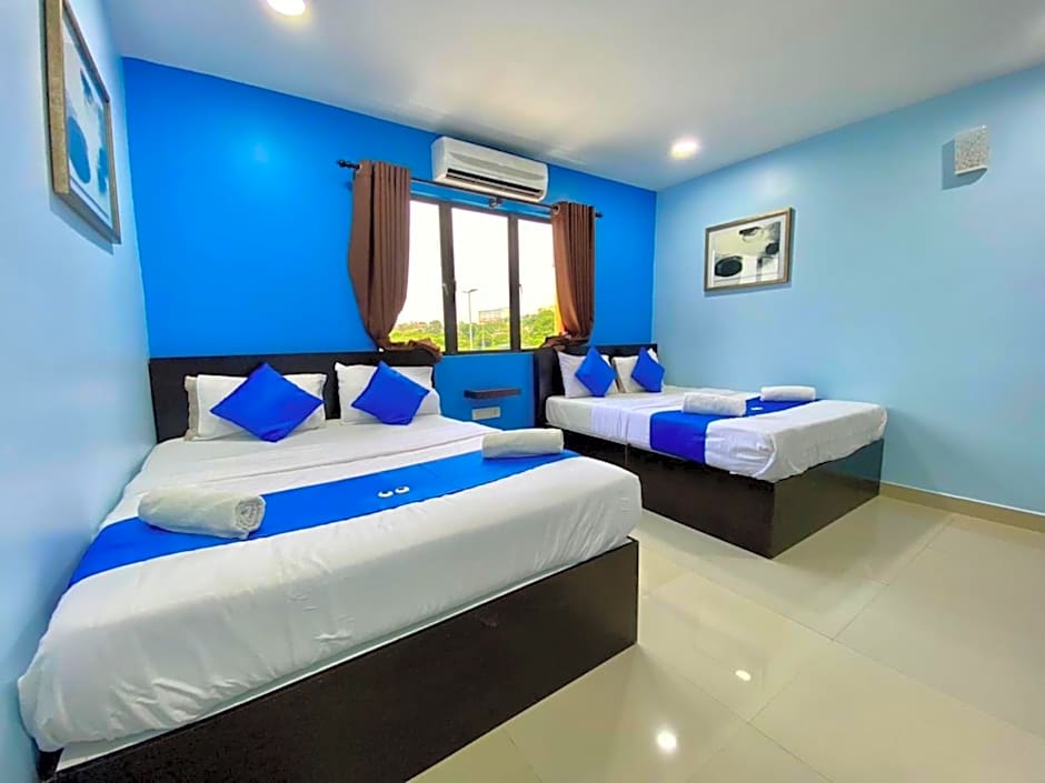 Royals Star Hotel
