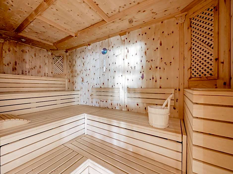 Gourmet & Wine Hotel Austria - 4 Sterne superior - Ski In Ski Out