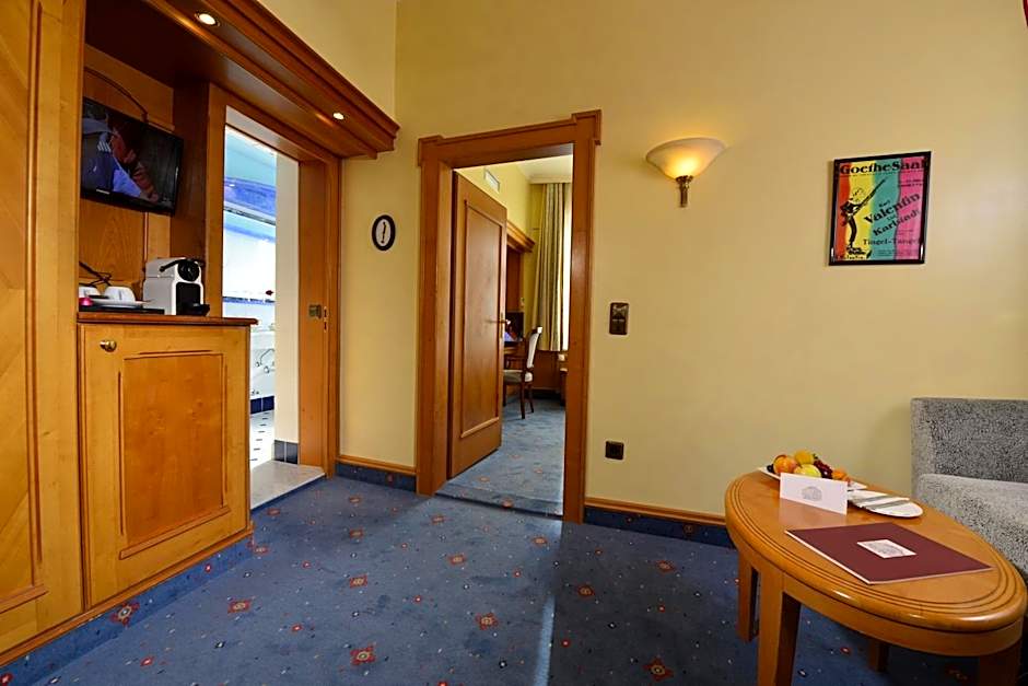 Hotel Torbraeu