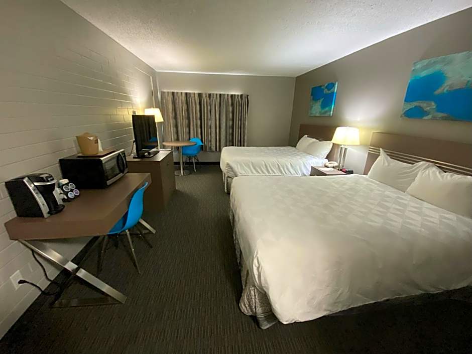 Travelodge by Wyndham Grande Prairie