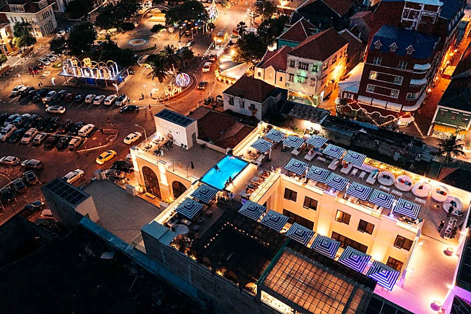 Elements Hotel & Shops Curacao