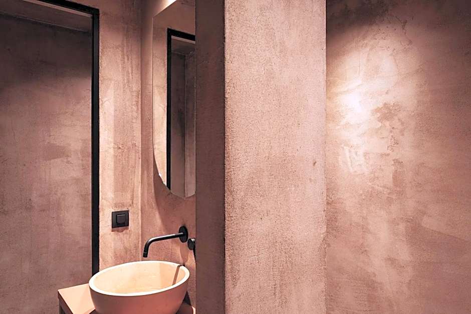 Medusa Luxury Suites