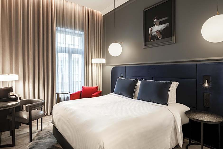 The Marmorosch Bucharest, Autograph Collection