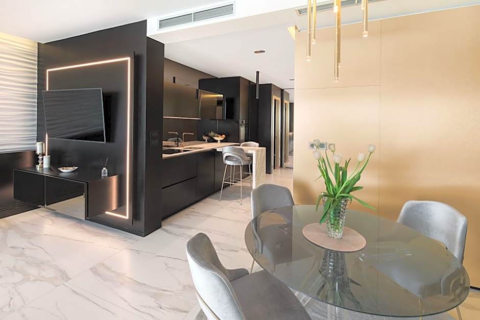 Posh Residence Luxury Suites