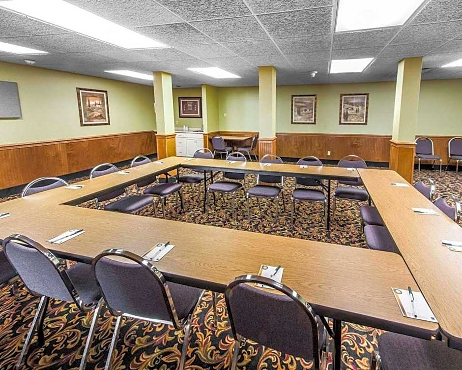 Quality Inn & Suites Erie near Casino