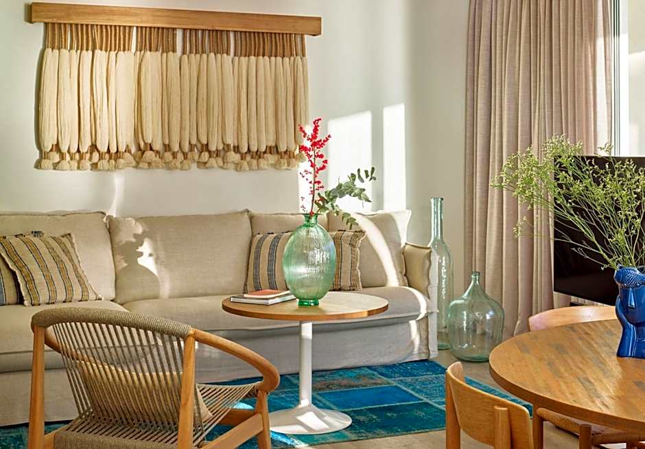 ME Ibiza - Leading Hotels of the World
