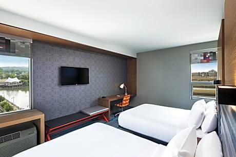 aloft, Room, 2 Queen Beds