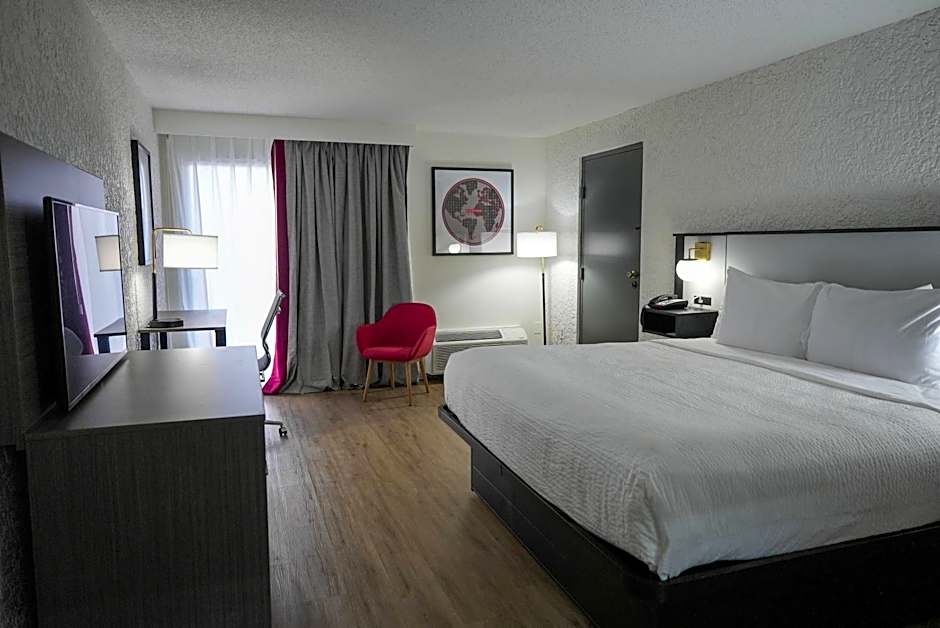 Ramada by Wyndham Tulsa Broken Arrow