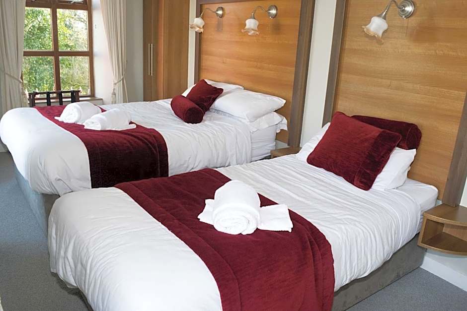 Ravine Hotel