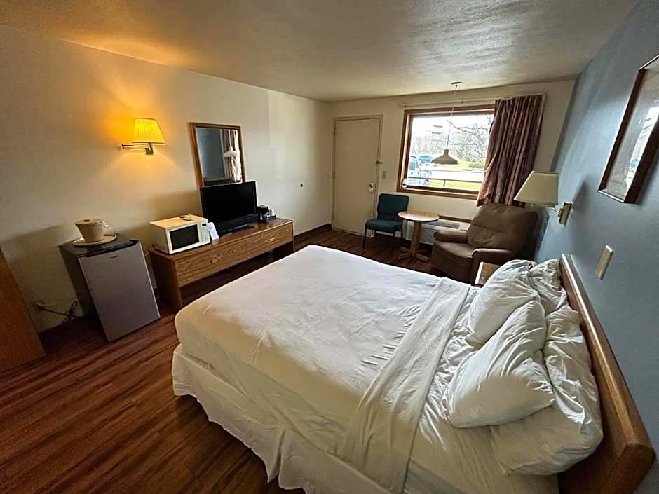 Valley Inn and Suites