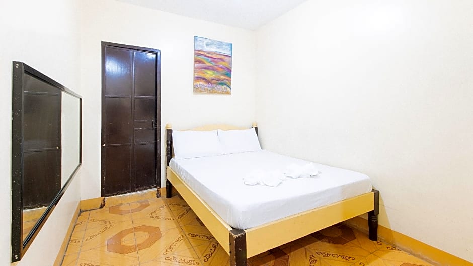Maliwalo Inn Tarlac by RedDoorz