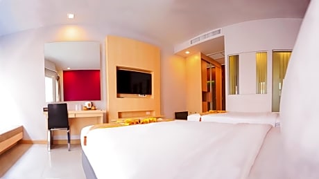 Superior Double/Twin Room Pool View