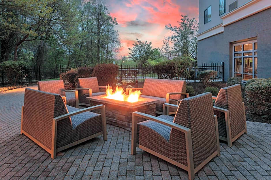 Courtyard by Marriott Pittsburgh Greensburg