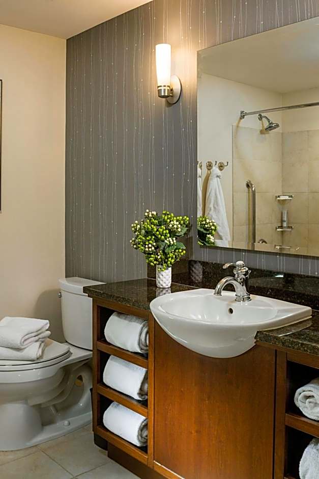 Courtyard by Marriott Burlington Harbor