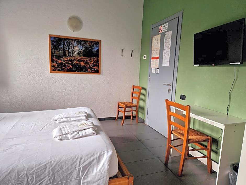 B&B e Ostello, Parco di Monza, CASCINA COSTA ALTA