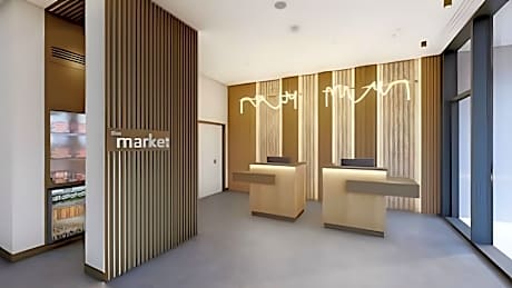 Suite, Bedroom 1: 1 King, Bedroom 2:, Sofa bed