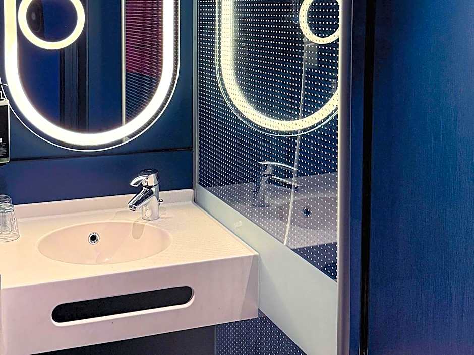 ibis Rennes Cesson